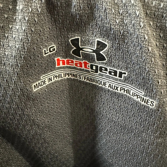Under Armour Heatgear Shorts with Mesh Lining - Picture 3 of 4